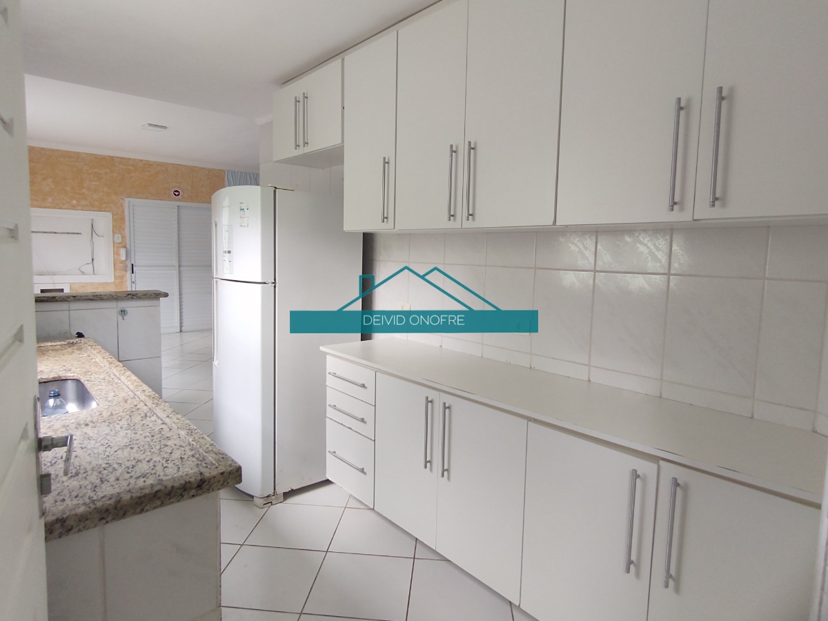 Sobrado, 3 quartos, 200 m² - Foto 3