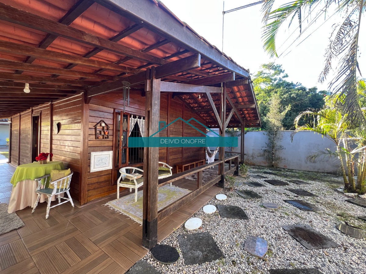 Casa, 3 quartos, 124 m² - Foto 1