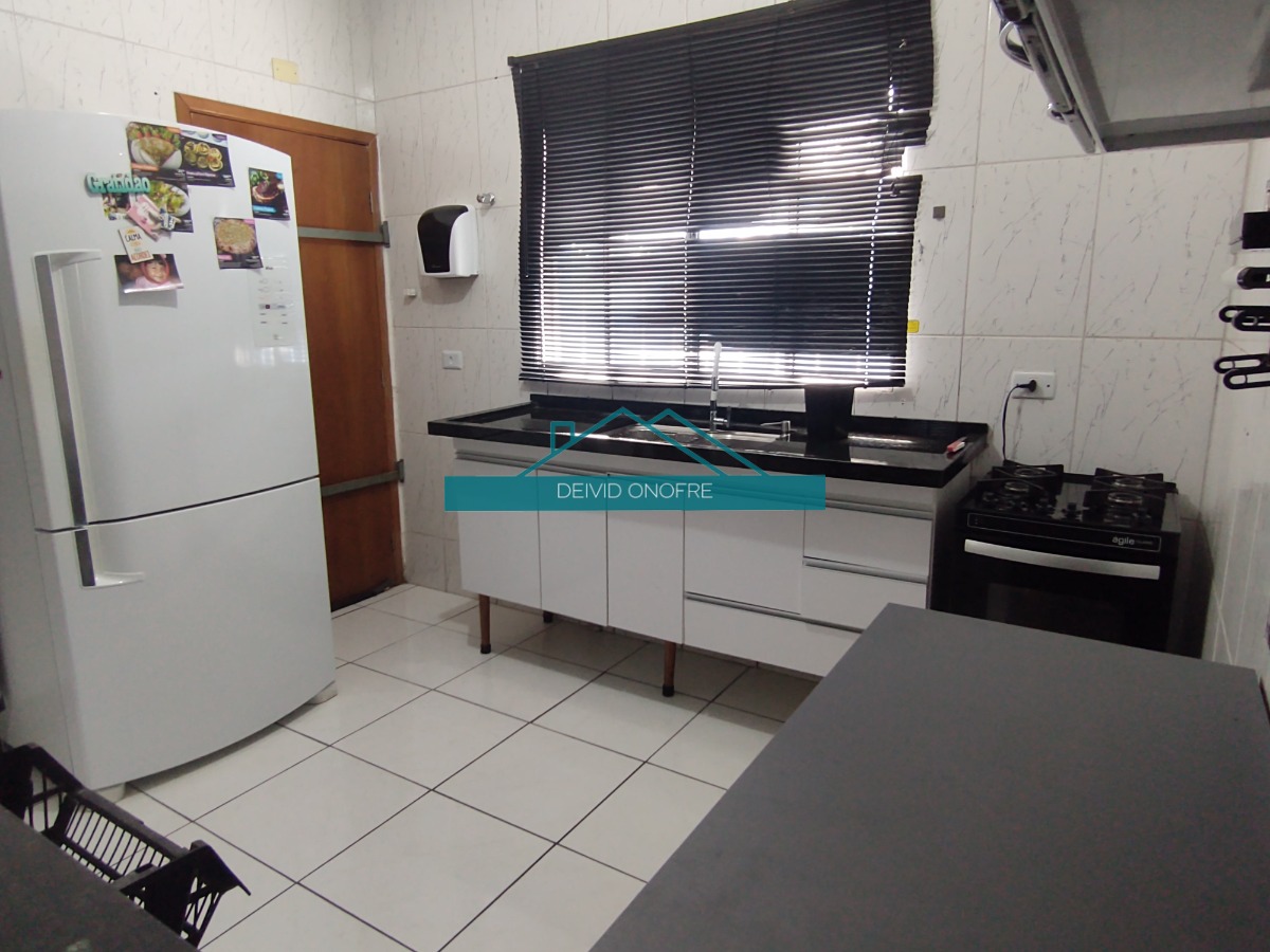 Casa para alugar com 4 quartos, 100m² - Foto 21